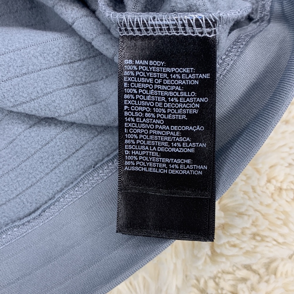 The North Face Echo Rock pullover NWT S women’s - Picture 11 of 15